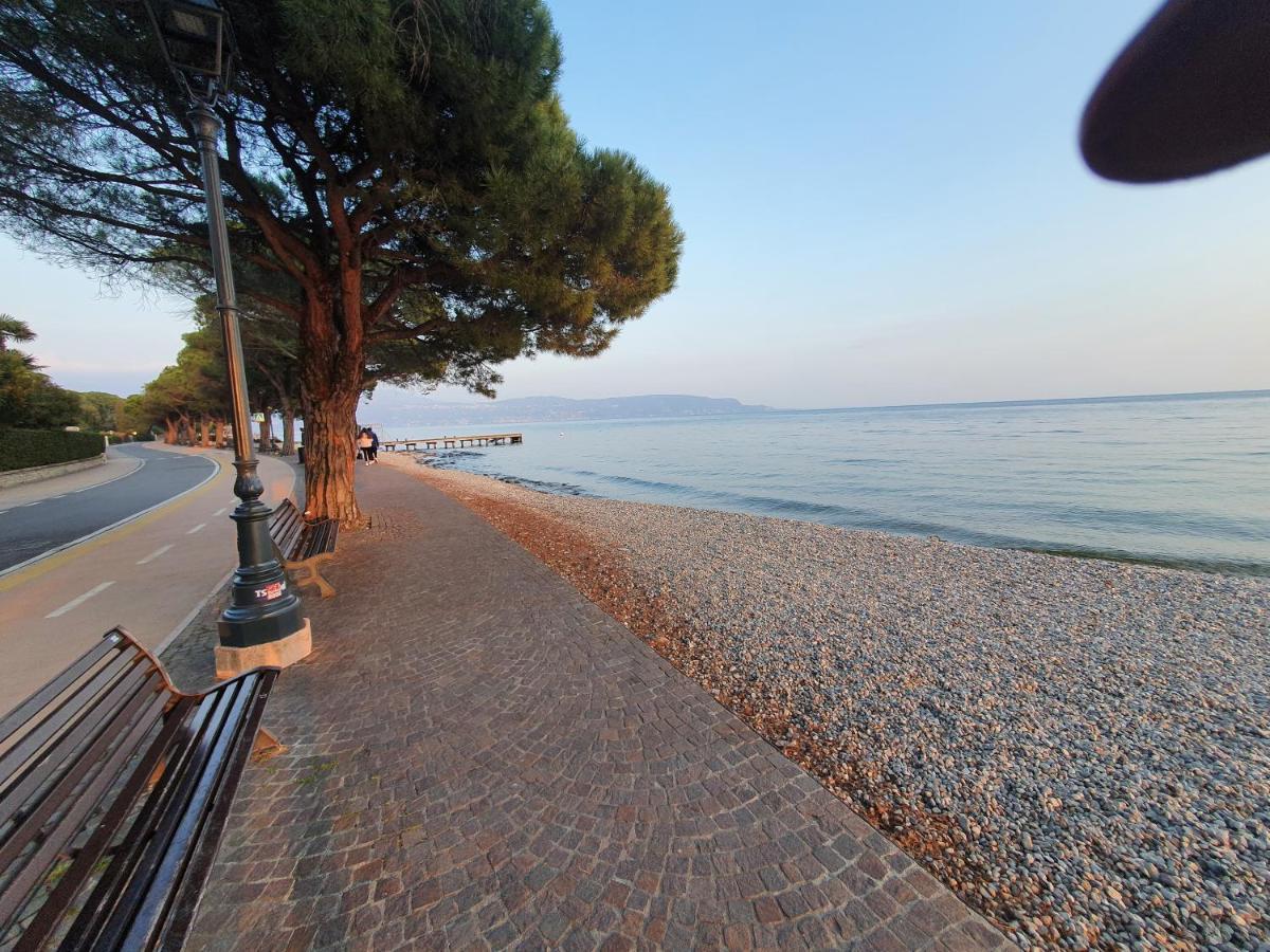 Appartamento Lido 'With Parking Space Included' Toscolano Maderno Exterior photo
