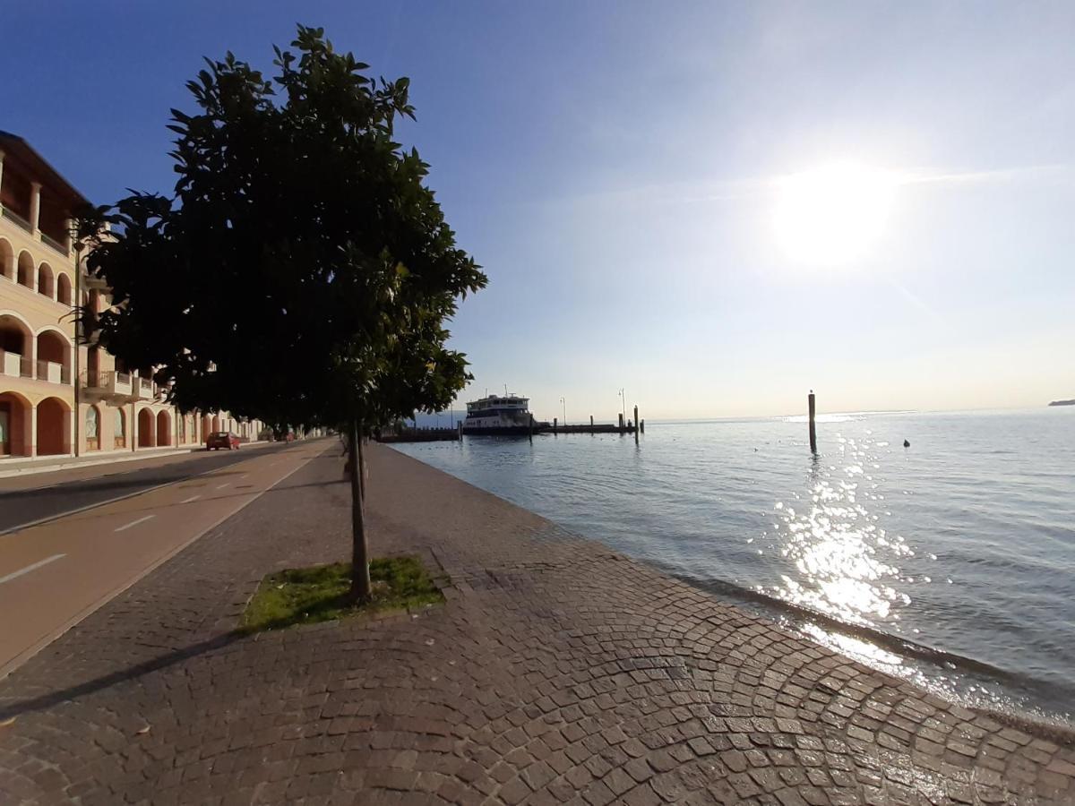 Appartamento Lido 'With Parking Space Included' Toscolano Maderno Exterior photo