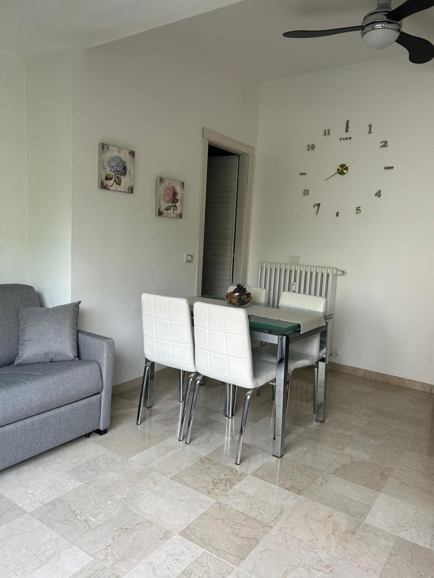 Appartamento Lido 'With Parking Space Included' Toscolano Maderno Exterior photo