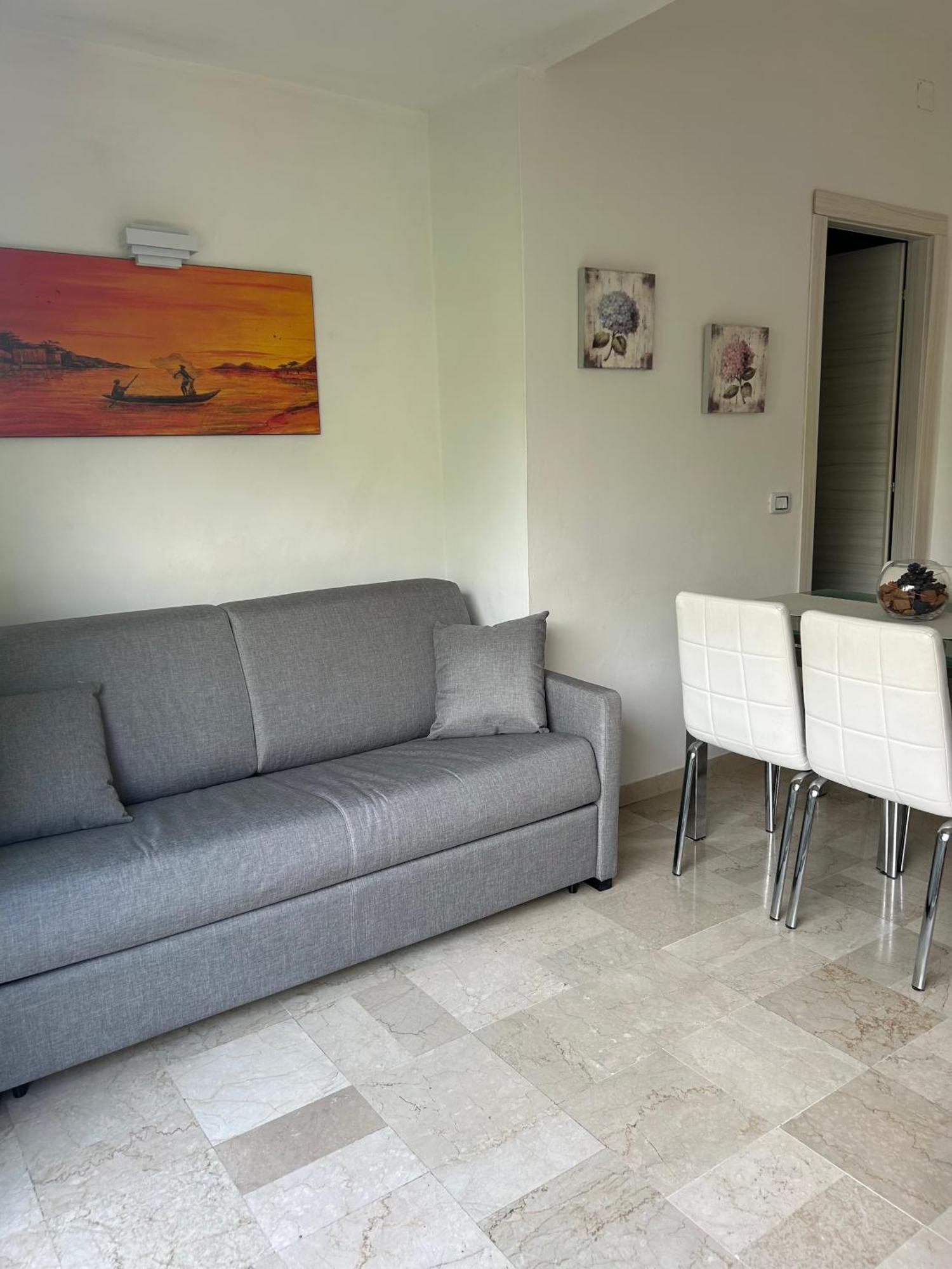 Appartamento Lido 'With Parking Space Included' Toscolano Maderno Exterior photo