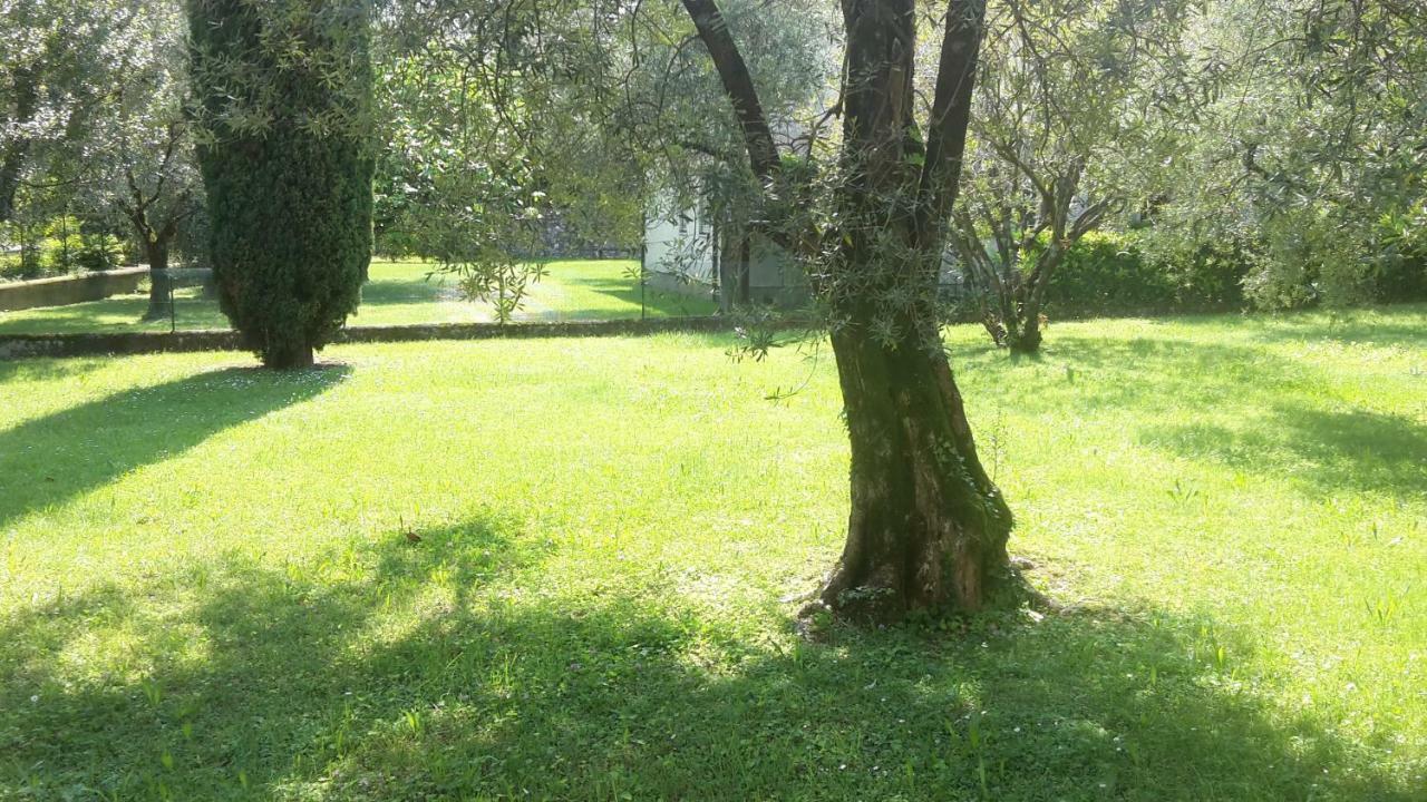 Appartamento Lido 'With Parking Space Included' Toscolano Maderno Exterior photo